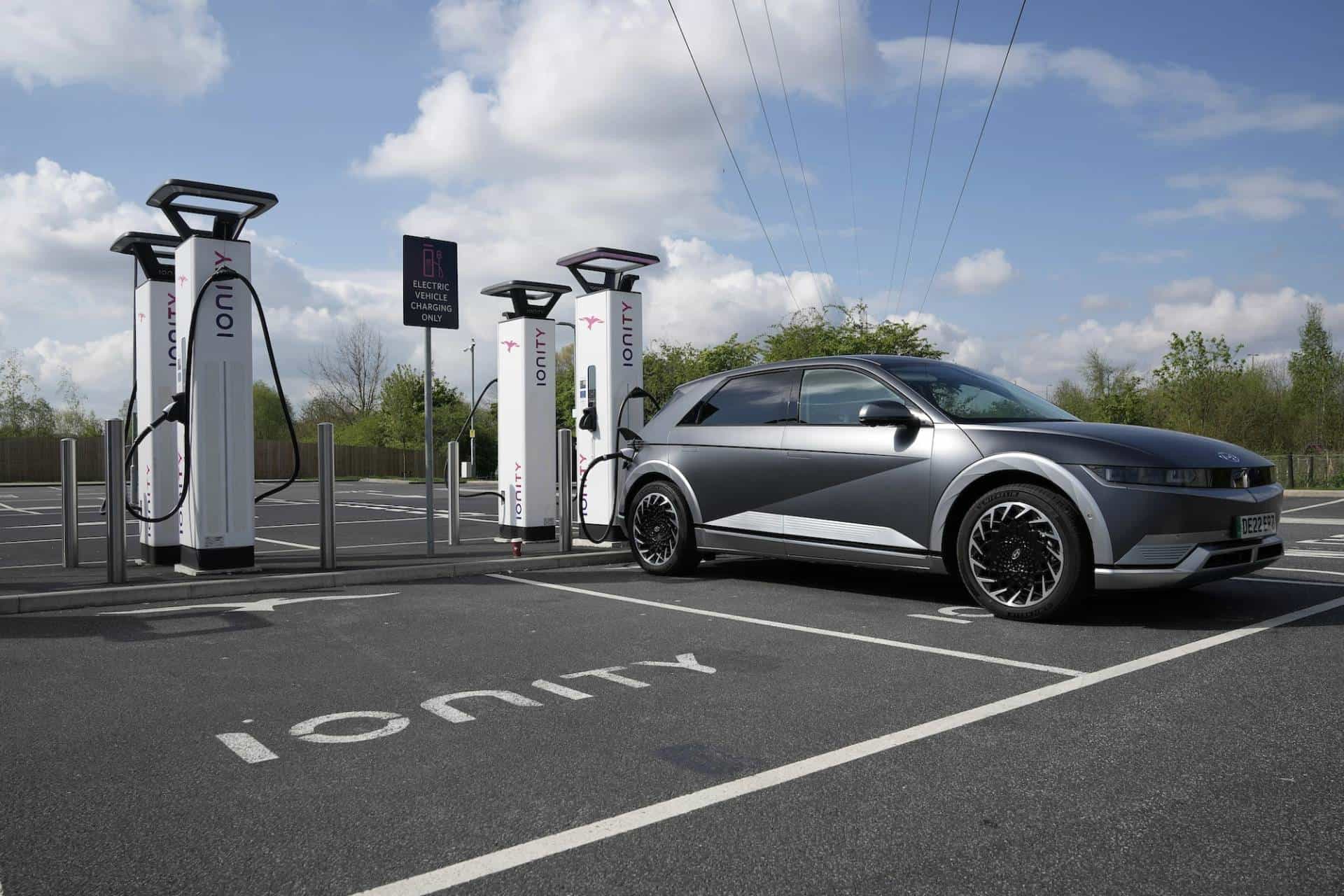 Hyundai to Build a $5.5 Billion Plant for Enhanced Electric Car Production.
